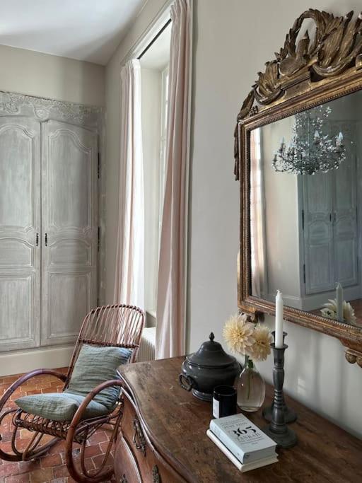 Charming 18Th Century Chateau, Near Bayeux In Calvados, Normandie Livry  Luaran gambar